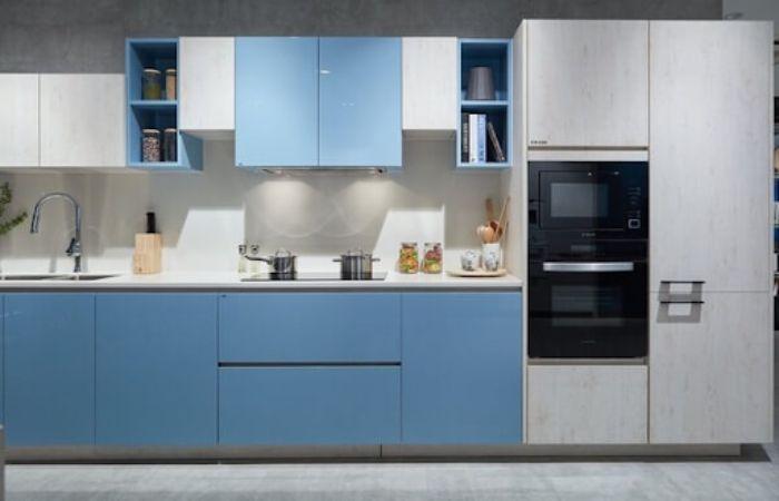  Tủ bếp nhôm xingfa màu xanh mẫu 2